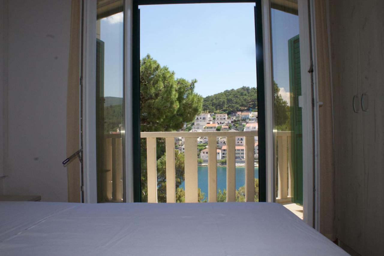 Apartmani Bauk Pucisca Esterno foto