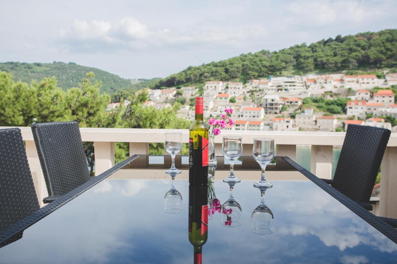 Apartmani Bauk Pucisca Esterno foto